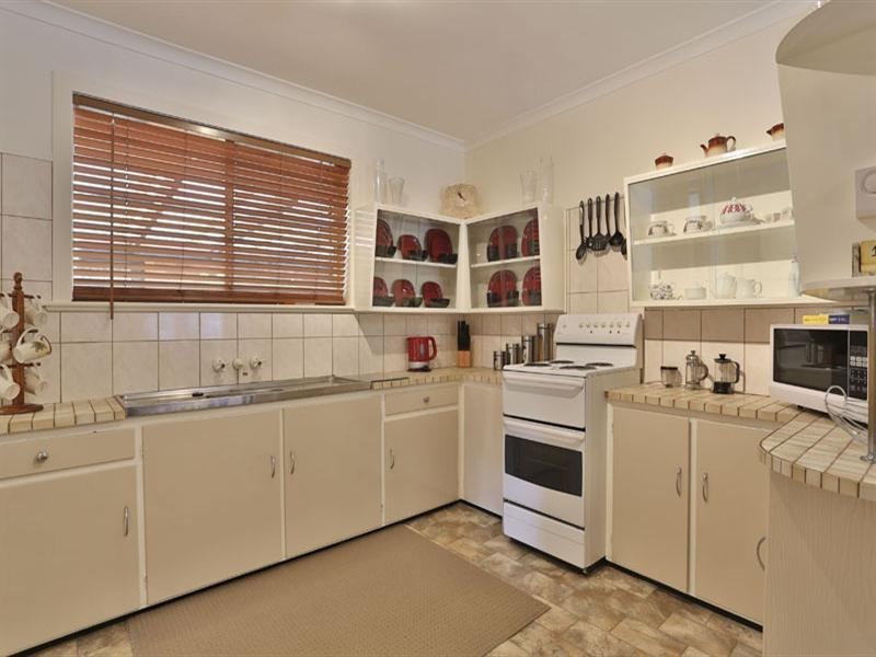 19 Tynedale Avenue, Newtown QLD 4350