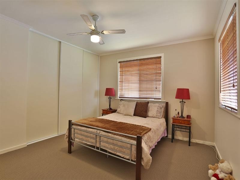 19 Tynedale Avenue, Newtown QLD 4350