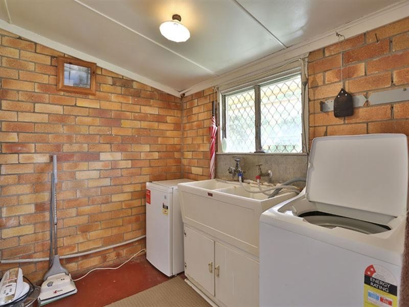 19 Tynedale Avenue, Newtown QLD 4350