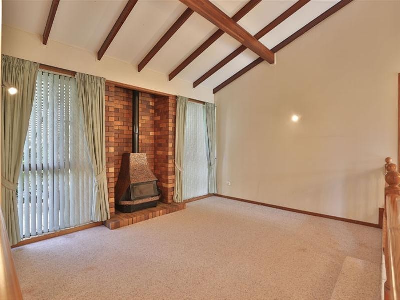 1 Ulm Court, Wilsonton QLD 4350