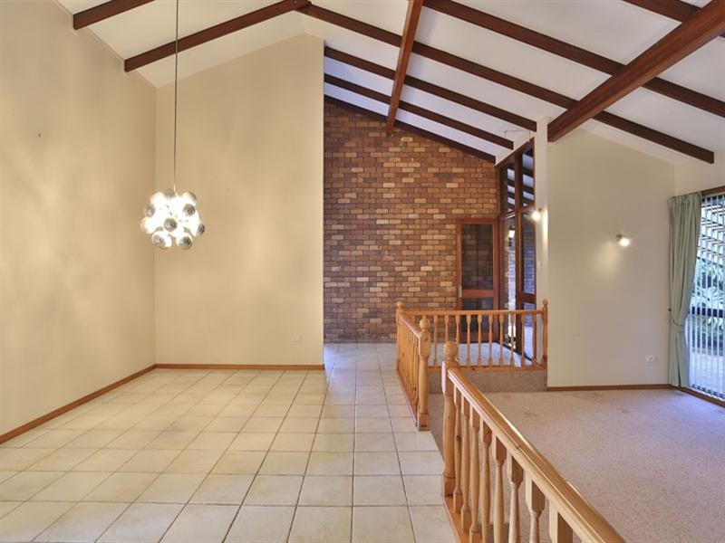 1 Ulm Court, Wilsonton QLD 4350