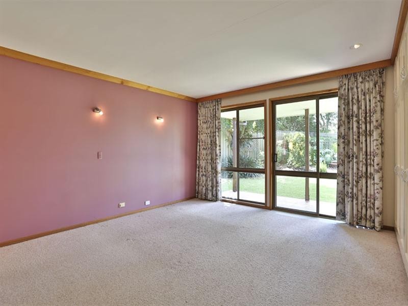 1 Ulm Court, Wilsonton QLD 4350