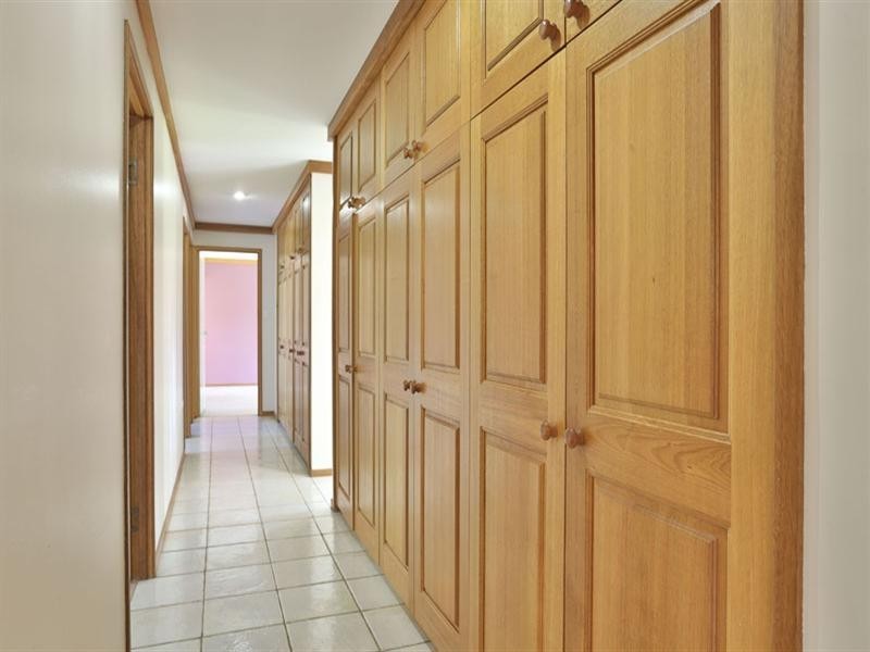 1 Ulm Court, Wilsonton QLD 4350