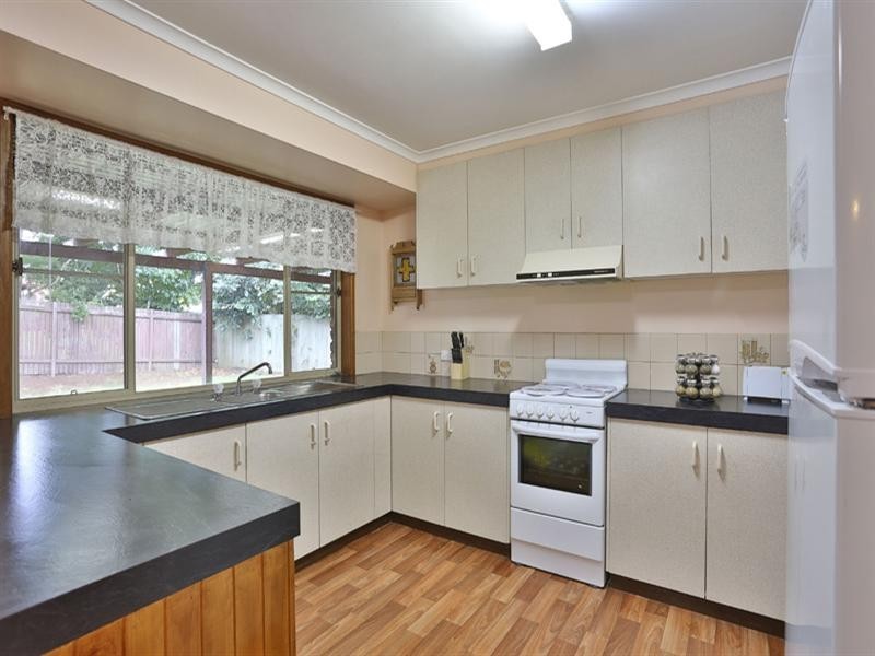 15 Seppelt Street, Wilsonton Heights QLD 4350