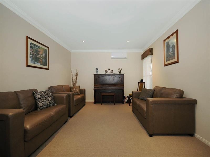 20 Rosella Street, Rangeville QLD 4350