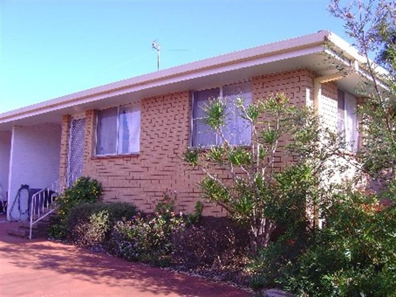 1/6 Noll Street, Kearneys Spring QLD 4350
