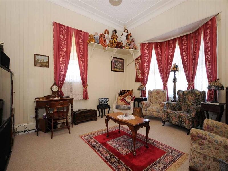 105 Jellicoe Street, North Toowoomba QLD 4350