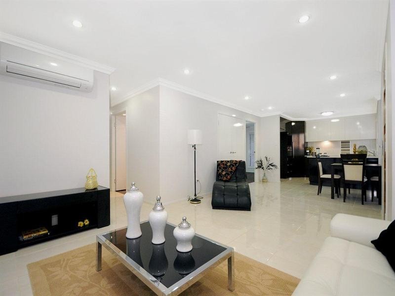 3/310a Hume Street, Centenary Heights QLD 4350