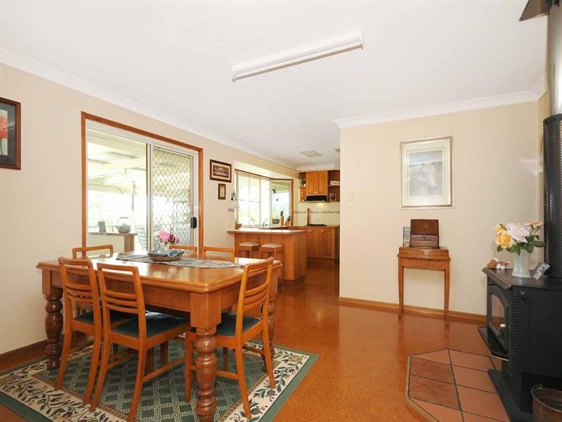 2 Grayson Court, Hodgson Vale QLD 4352