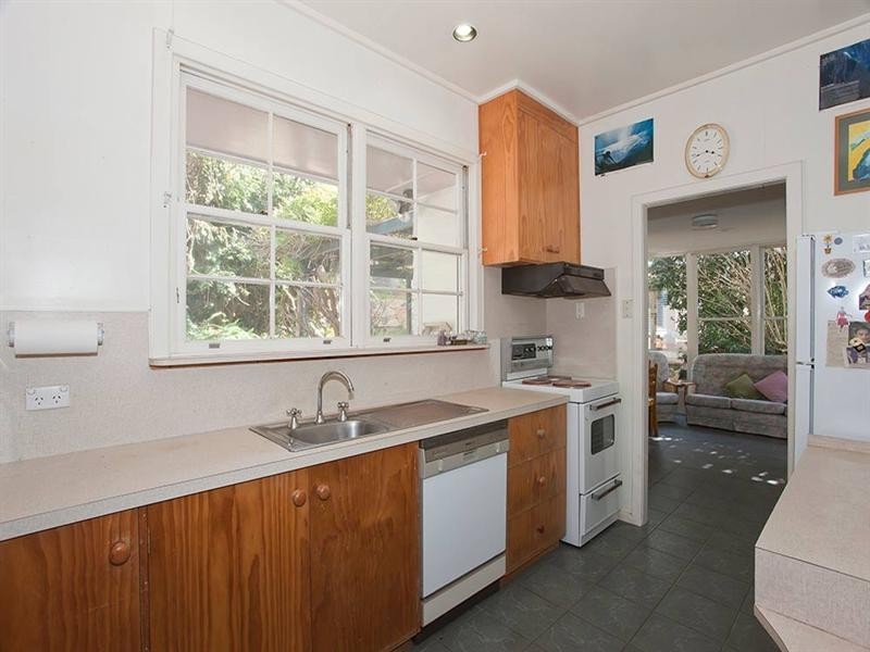 3A East Street, East Toowoomba QLD 4350