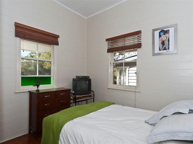 3 Trevethan Street, Mount Lofty QLD 4350