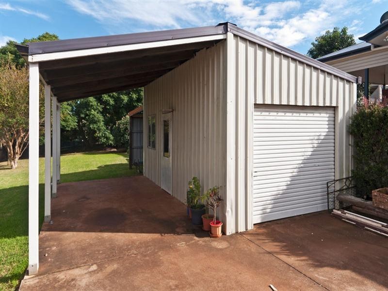 3 Trevethan Street, Mount Lofty QLD 4350