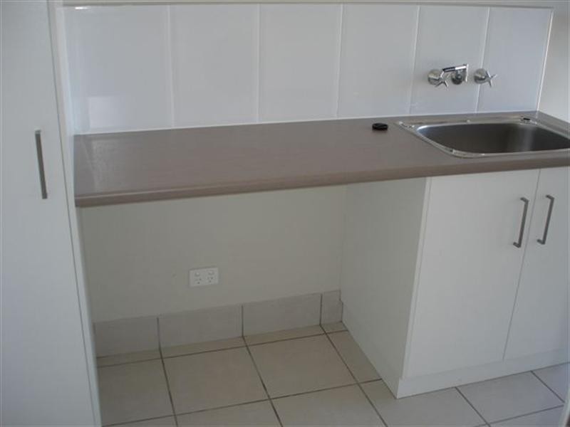 2/28 Cuttaburra, Glenvale QLD 4350