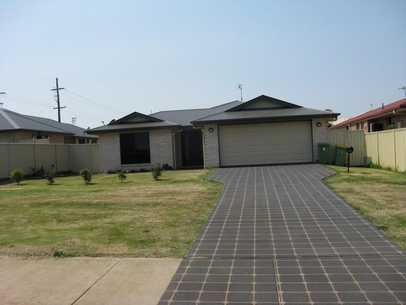 626 Boundary Street, Glenvale QLD 4350