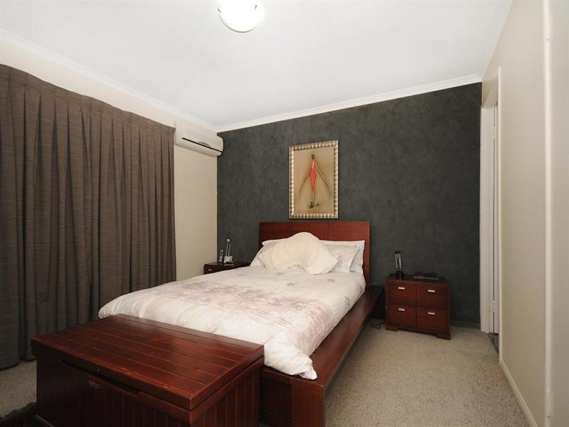 4 Highfields Road, Highfields QLD 4352