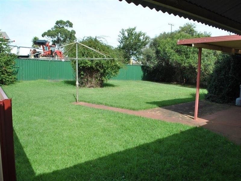 10 Cumners Road, Wilsonton QLD 4350