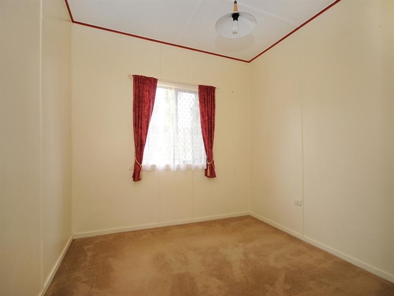 28 McIntyre Street, Centenary Heights QLD 4350