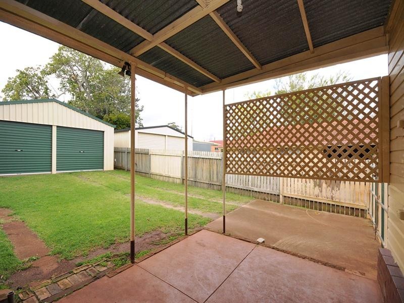 28 McIntyre Street, Centenary Heights QLD 4350