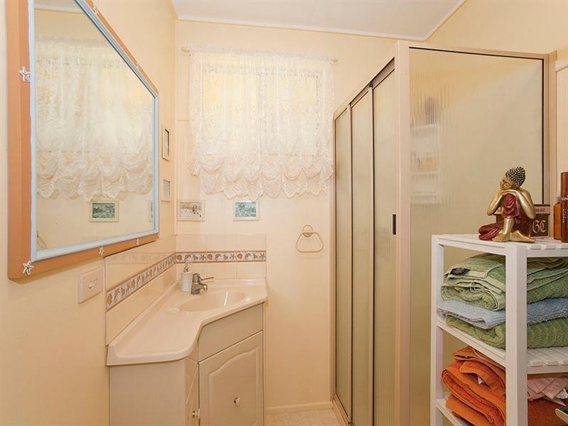 12 Milton Street, Kearneys Spring QLD 4350