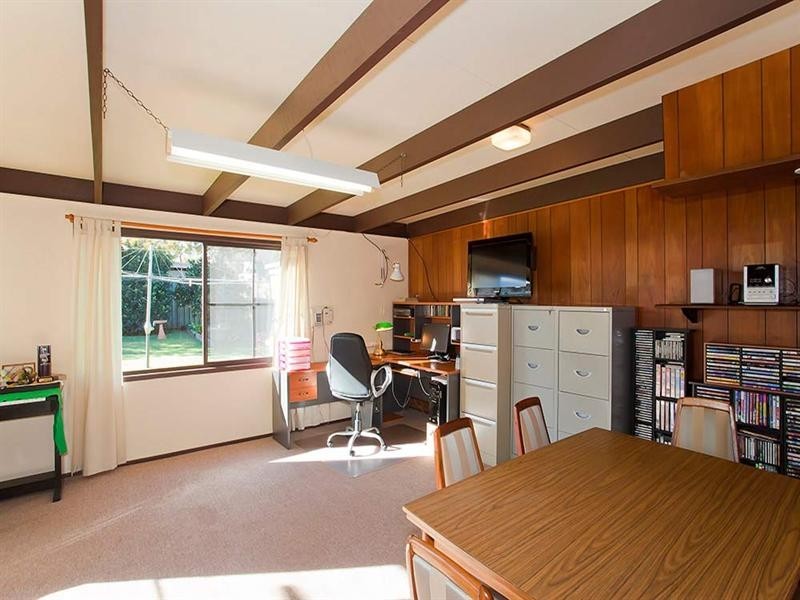 12 Milton Street, Kearneys Spring QLD 4350