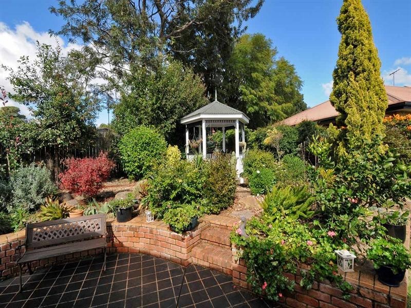 18 Sweetapple Crescent, Centenary Heights QLD 4350