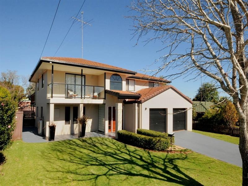 26 Hibiscus Drive, Centenary Heights QLD 4350