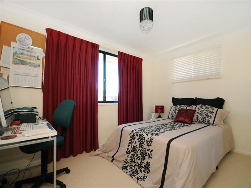 26 Hibiscus Drive, Centenary Heights QLD 4350