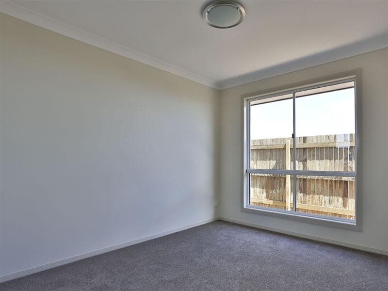 9 Goshawk Drive, Highfields QLD 4352