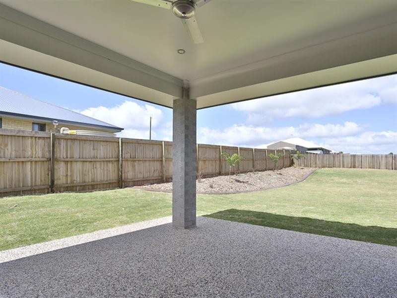 9 Goshawk Drive, Highfields QLD 4352