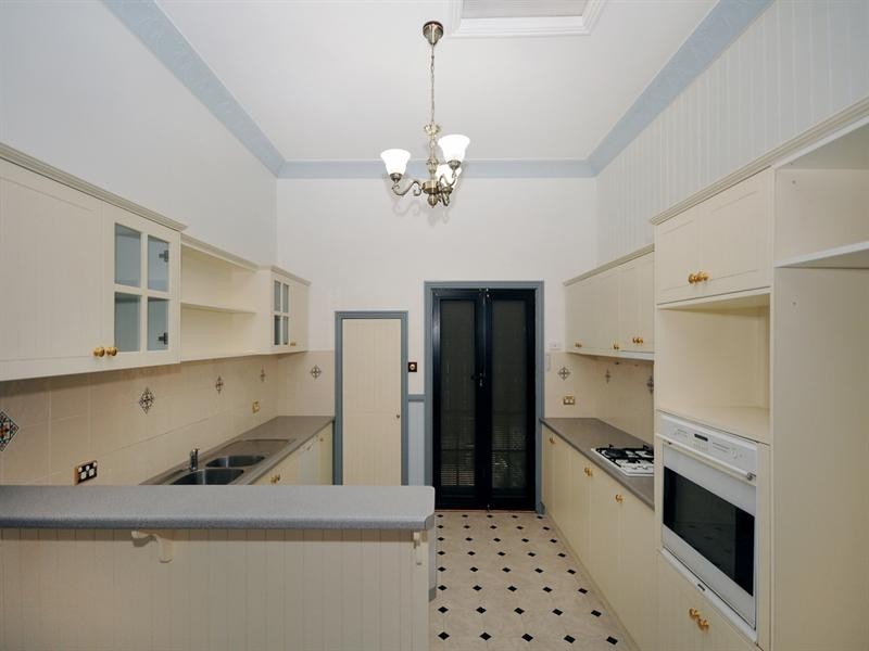 15 Gowrie Street, Toowoomba City QLD 4350