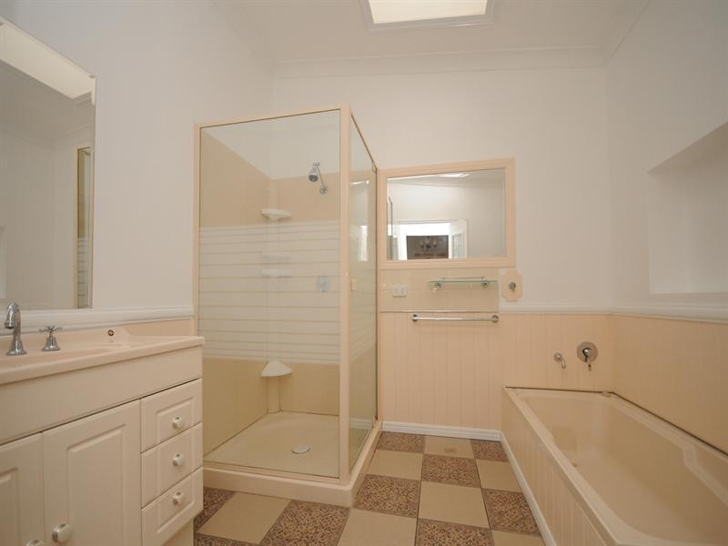 15 Gowrie Street, Toowoomba City QLD 4350