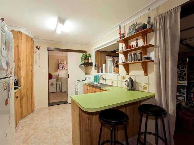 15 Aster Street, Centenary Heights QLD 4350