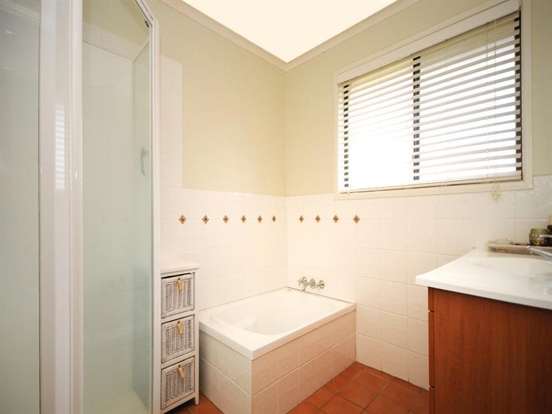 20 Orchid Street, Centenary Heights QLD 4350