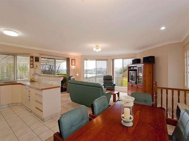 Unit 3/3 Danica Court, Kearneys Spring QLD 4350