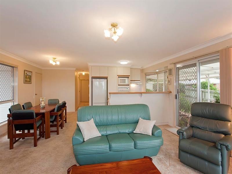 Unit 3/3 Danica Court, Kearneys Spring QLD 4350