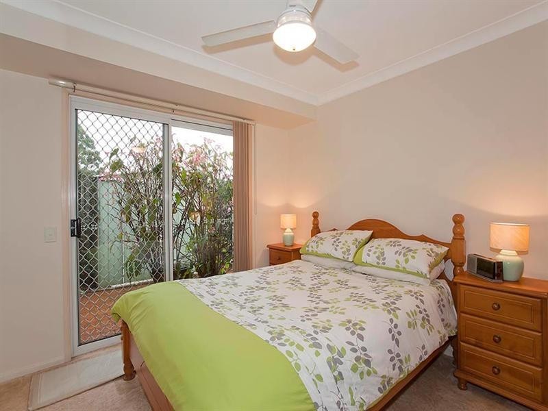 Unit 3/3 Danica Court, Kearneys Spring QLD 4350