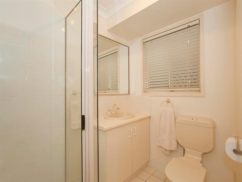 Unit 3/3 Danica Court, Kearneys Spring QLD 4350