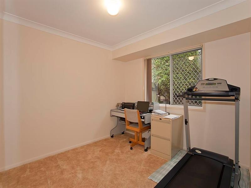 Unit 3/3 Danica Court, Kearneys Spring QLD 4350