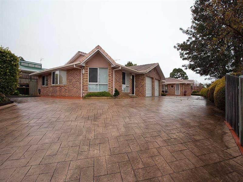 Unit 3/3 Danica Court, Kearneys Spring QLD 4350