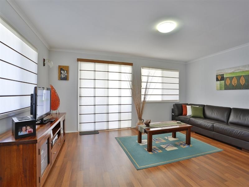 30 Catalina Drive, Wilsonton QLD 4350