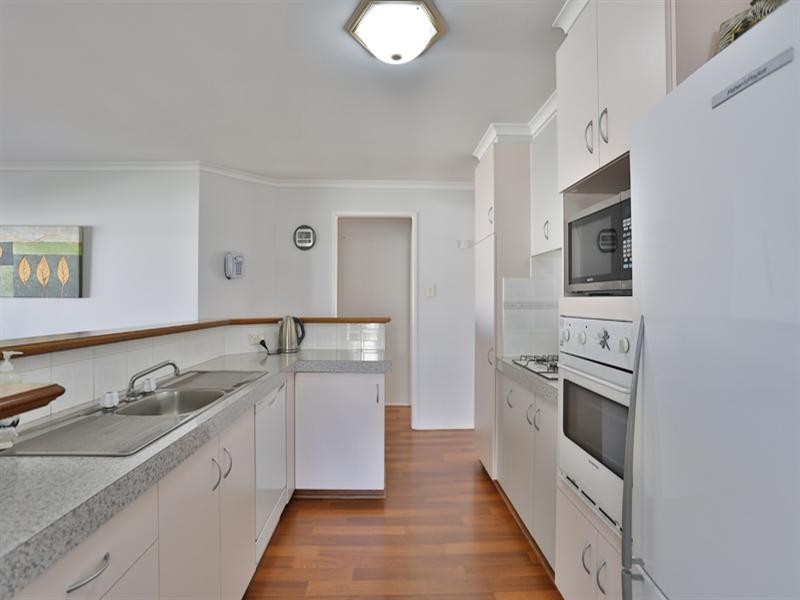30 Catalina Drive, Wilsonton QLD 4350
