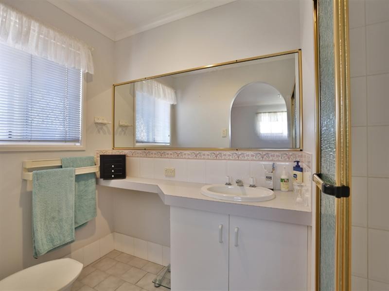 30 Catalina Drive, Wilsonton QLD 4350