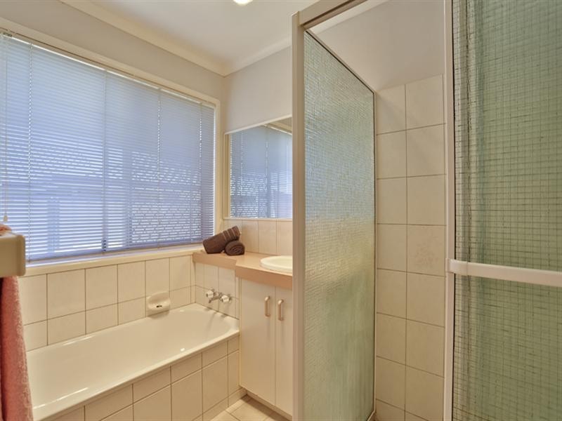 30 Catalina Drive, Wilsonton QLD 4350