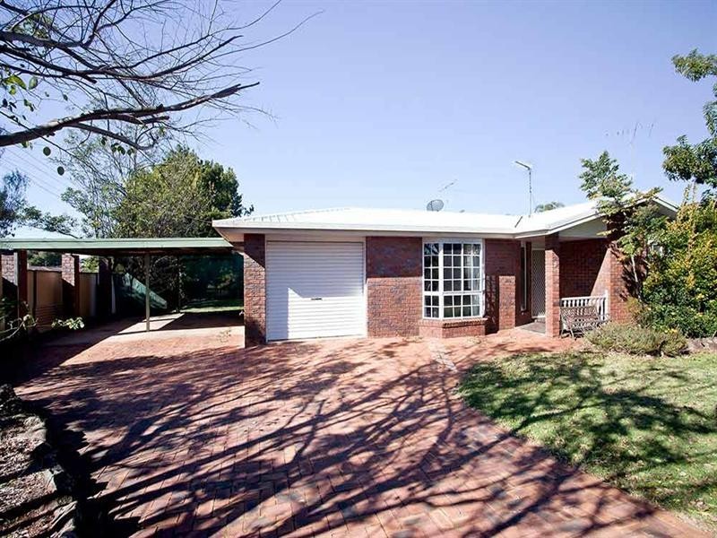 2A Bond Street, Darling Heights QLD 4350