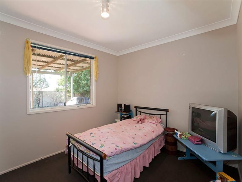 2A Bond Street, Darling Heights QLD 4350