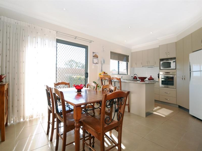 Unit 3/169 Alderley Street, Centenary Heights QLD 4350