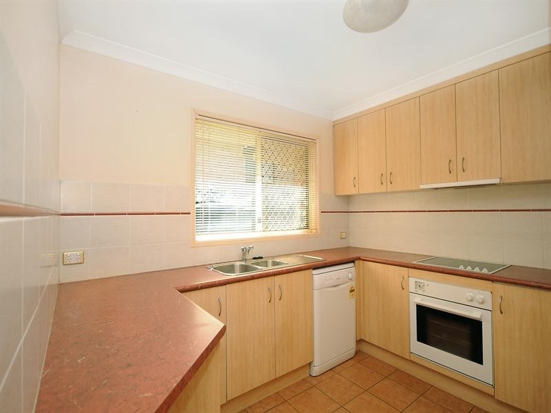 Unit 4/27 Gladstone Street, Newtown QLD 4350