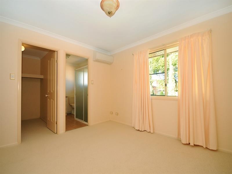 Unit 4/27 Gladstone Street, Newtown QLD 4350