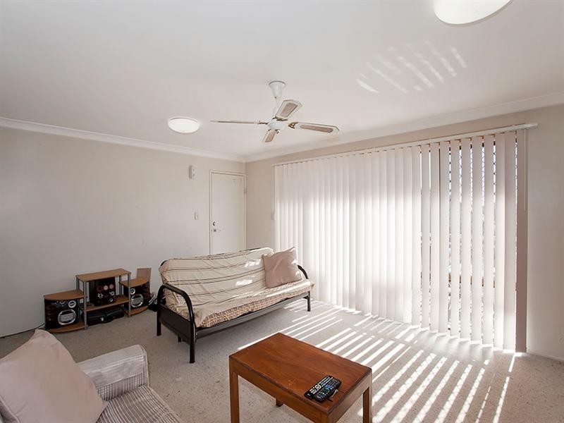 Unit 9/208 Hume Street, South Toowoomba QLD 4350
