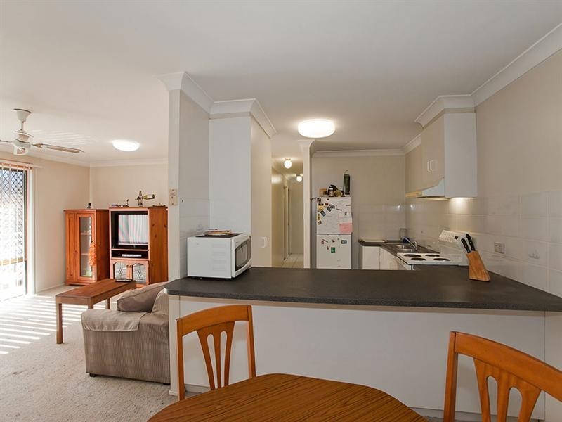 Unit 9/208 Hume Street, South Toowoomba QLD 4350